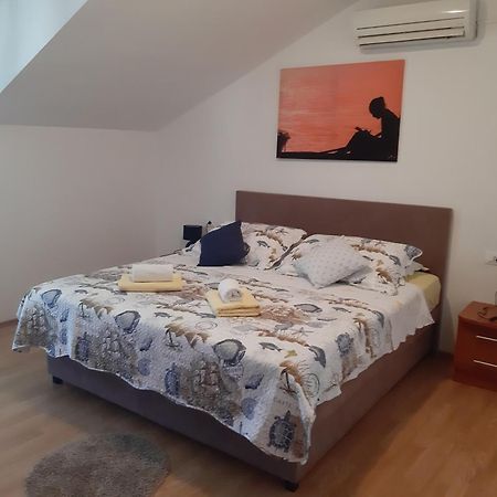 Apartments T & D Лопуд Экстерьер фото